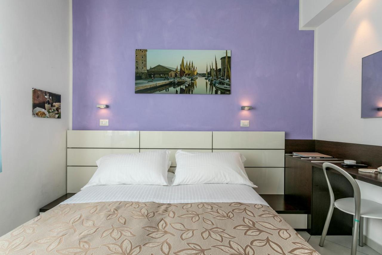 Hotel Baya - In Centro, Sul Mare 米兰马瑞提那 外观 照片