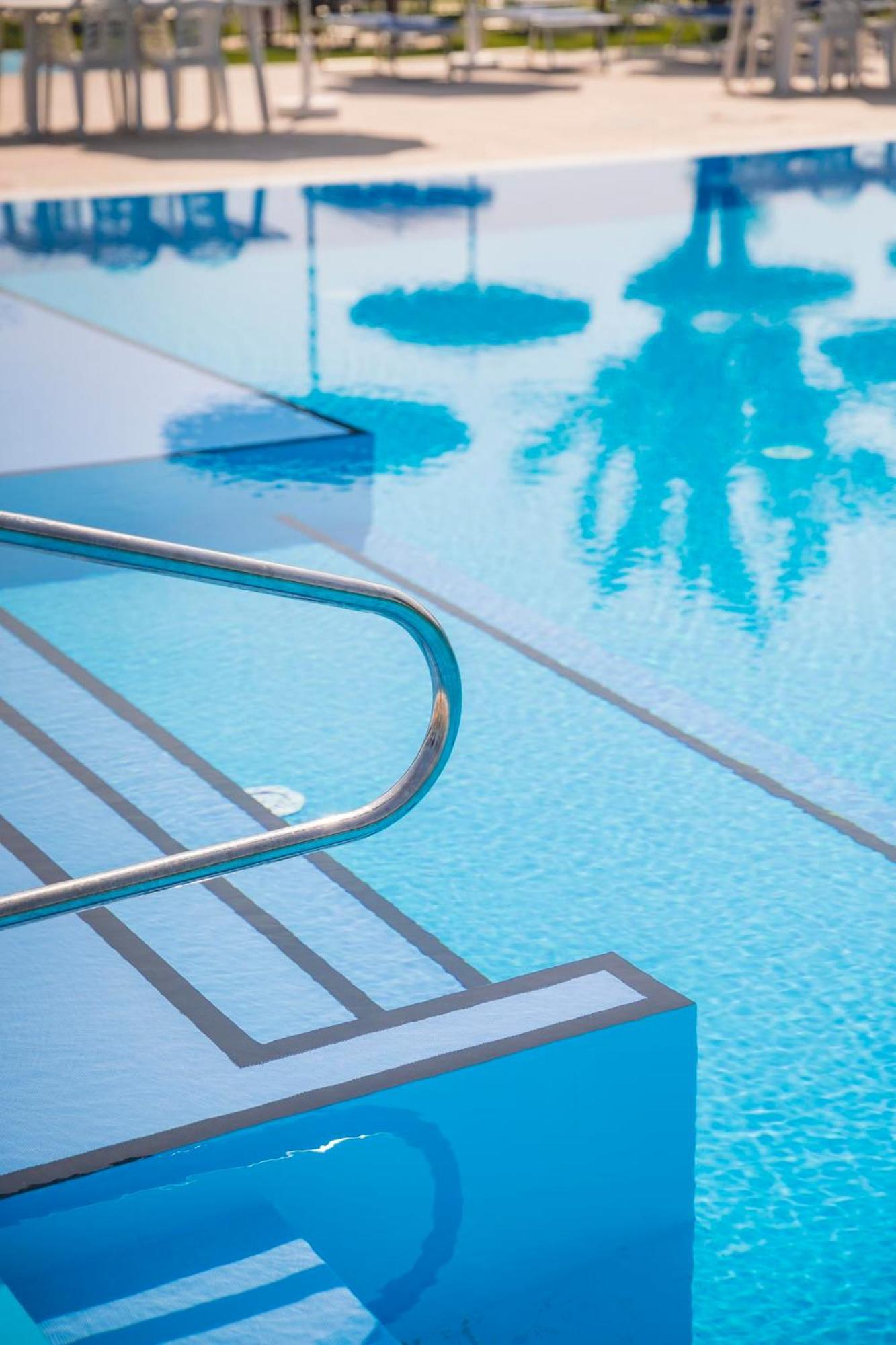 Hotel Baya - In Centro, Sul Mare 米兰马瑞提那 外观 照片