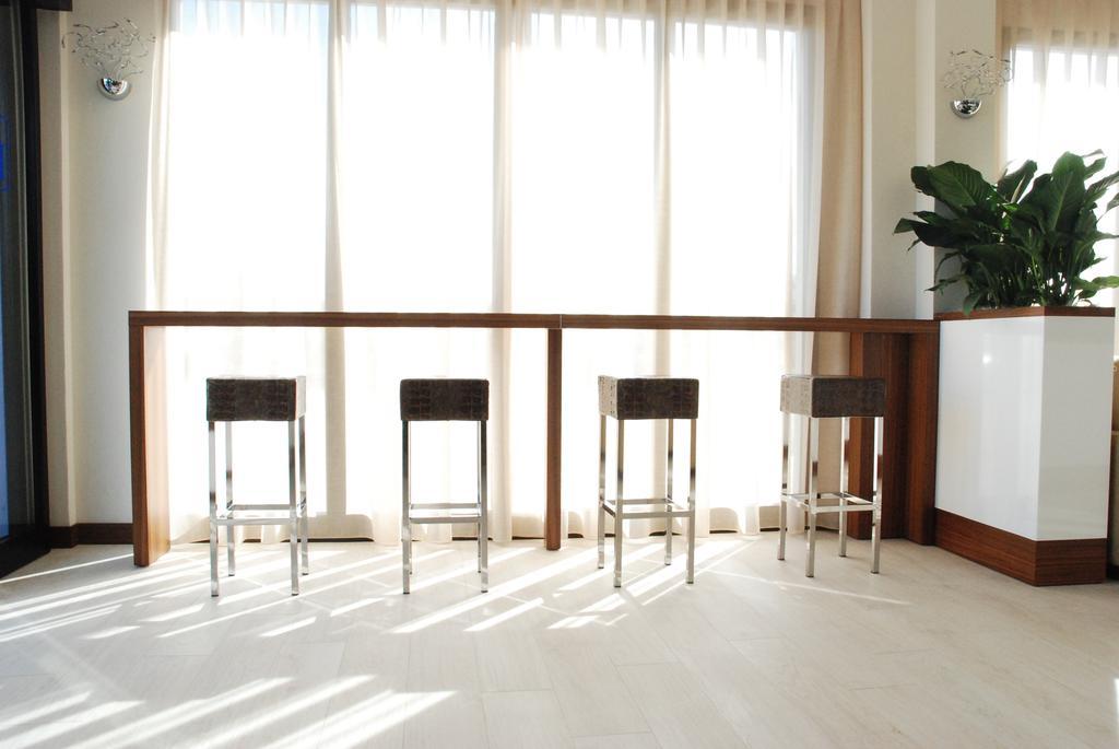 Hotel Baya - In Centro, Sul Mare 米兰马瑞提那 外观 照片